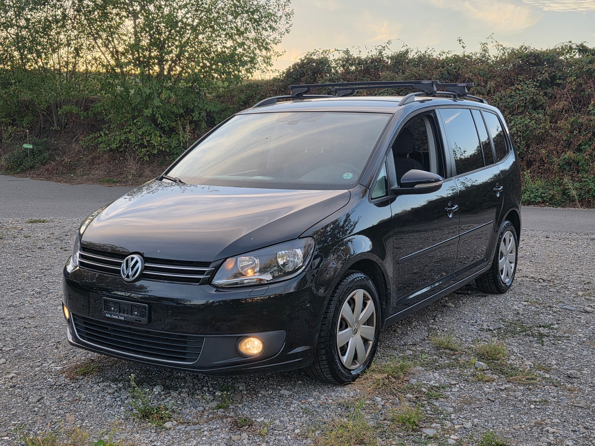 VW Touran 1.4 TSI Trendline-image-4