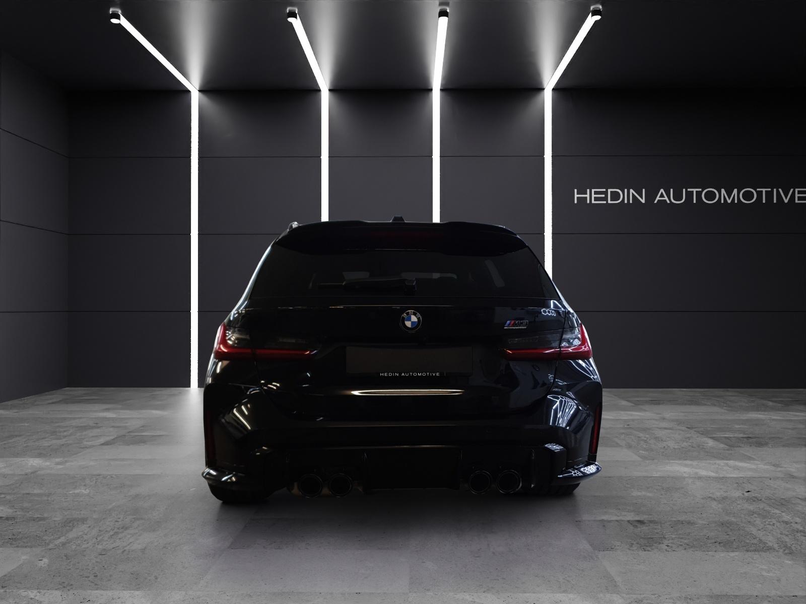 BMW M3 Competition xDrive Touring-image-3
