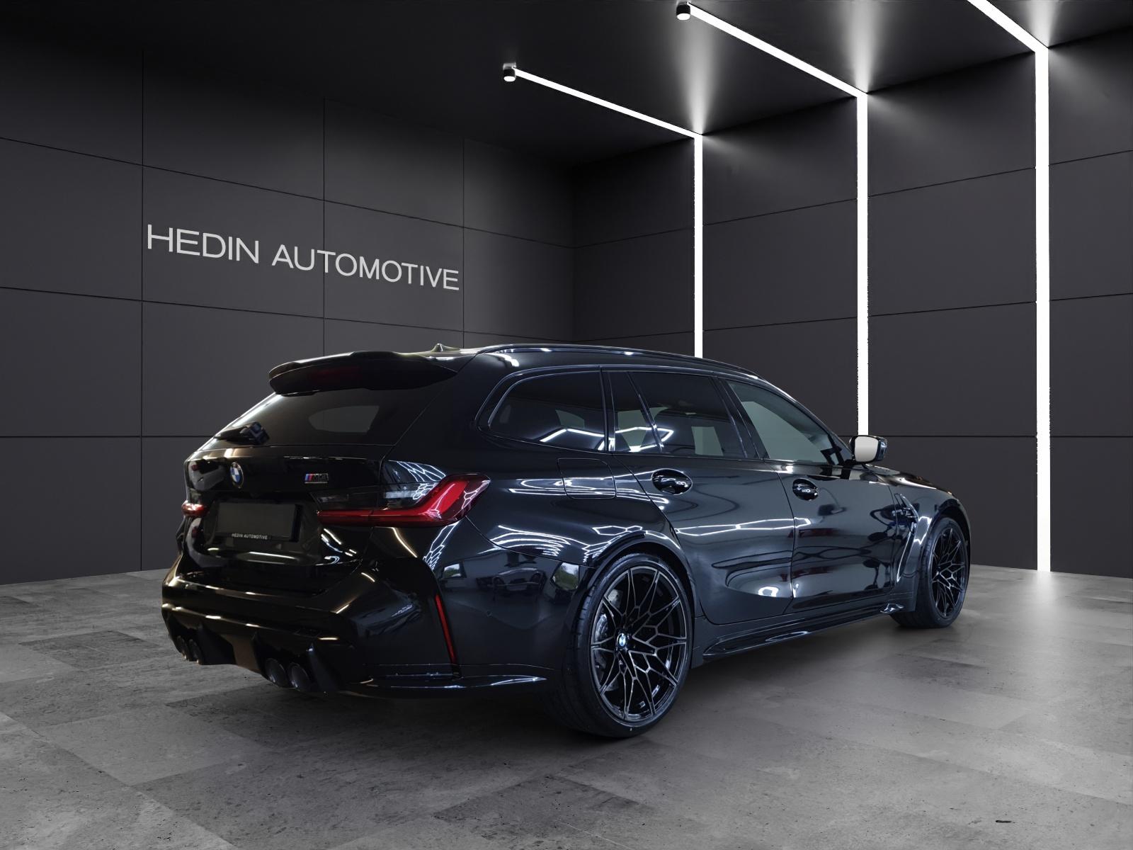 BMW M3 Competition xDrive Touring-image-4