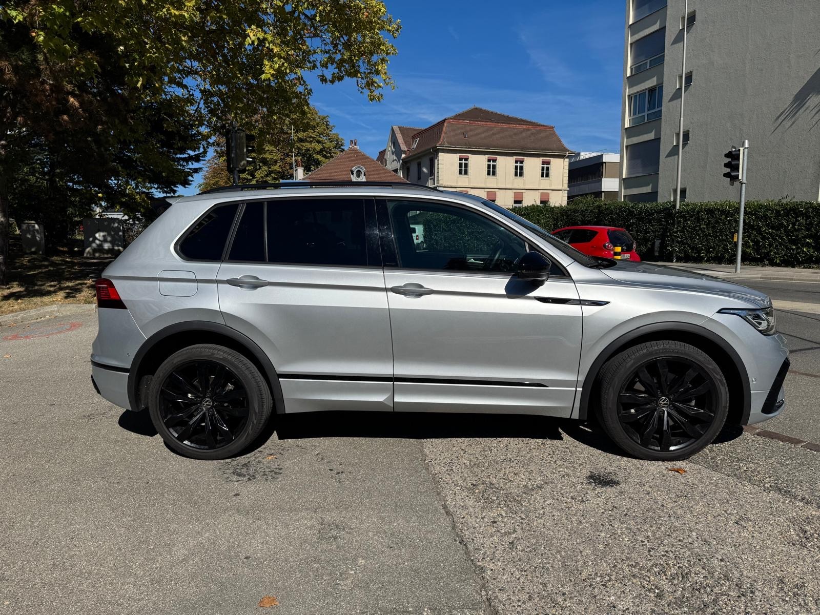 VW 2.0 TSI R-Line DSG-image-3
