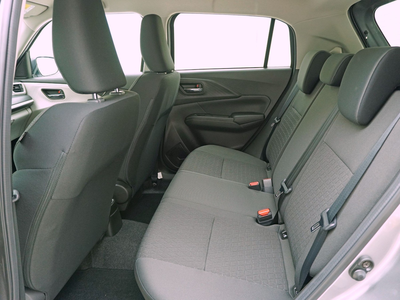 SUZUKI Swift 1.2 Sakura Hybrid-image-18