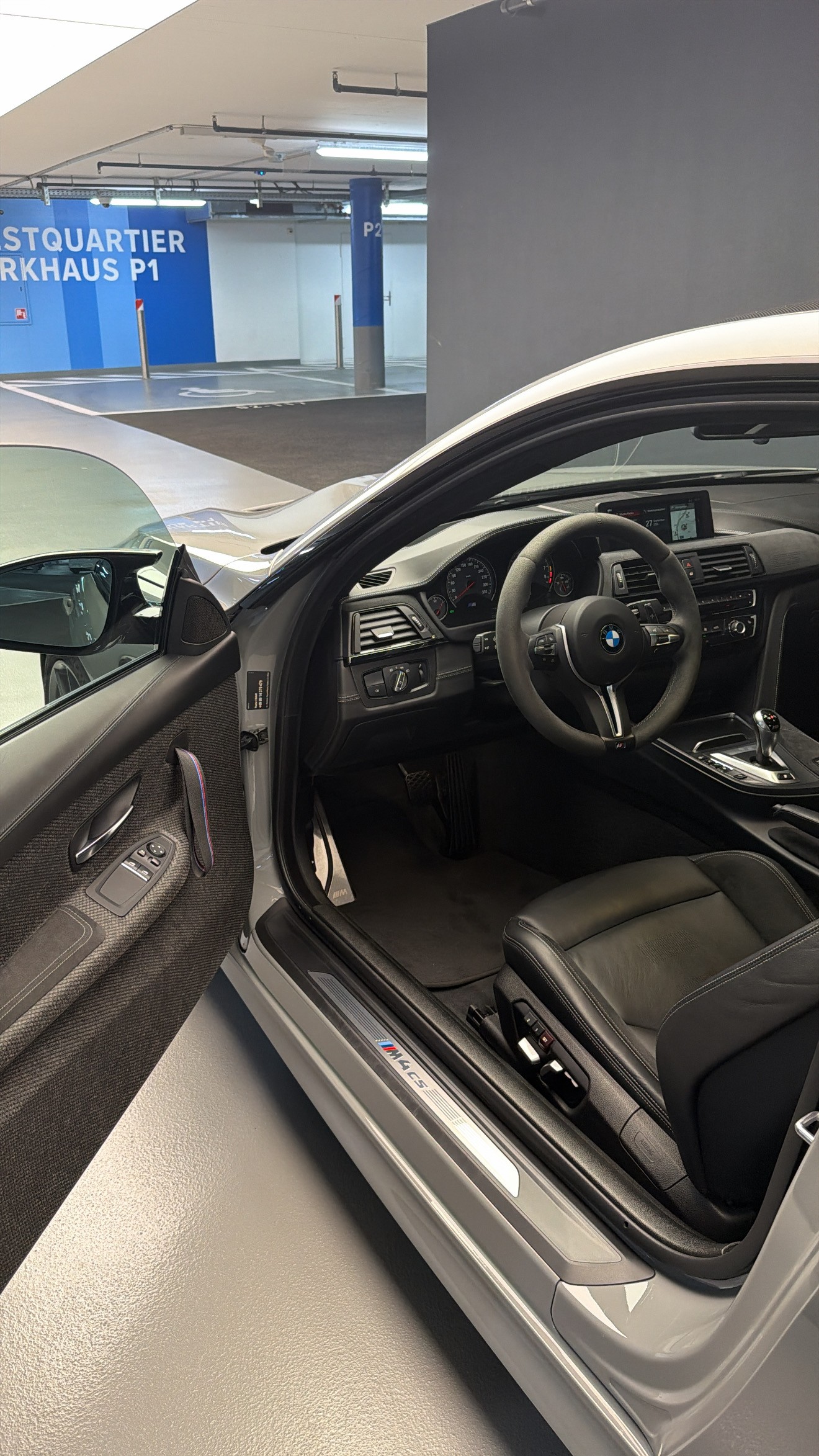 BMW CS-image-14