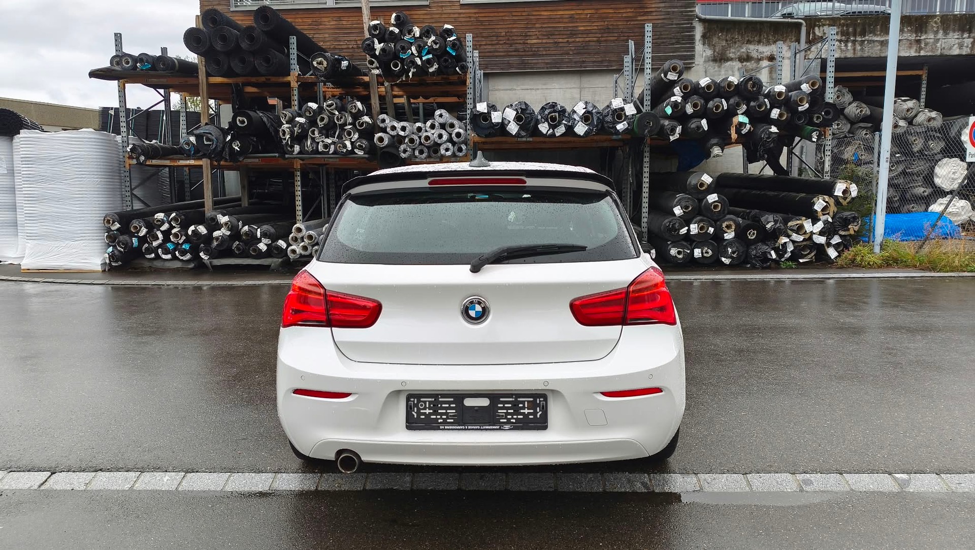 BMW 118i Steptronic-image-7