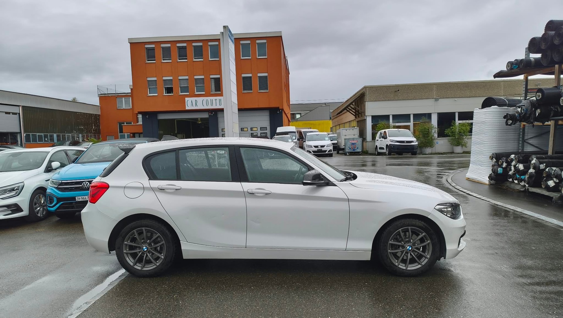 BMW 118i Steptronic-image-3