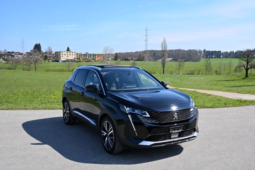 PEUGEOT 3008 1.5 BlueHDi GT Pack EAT8-image-1