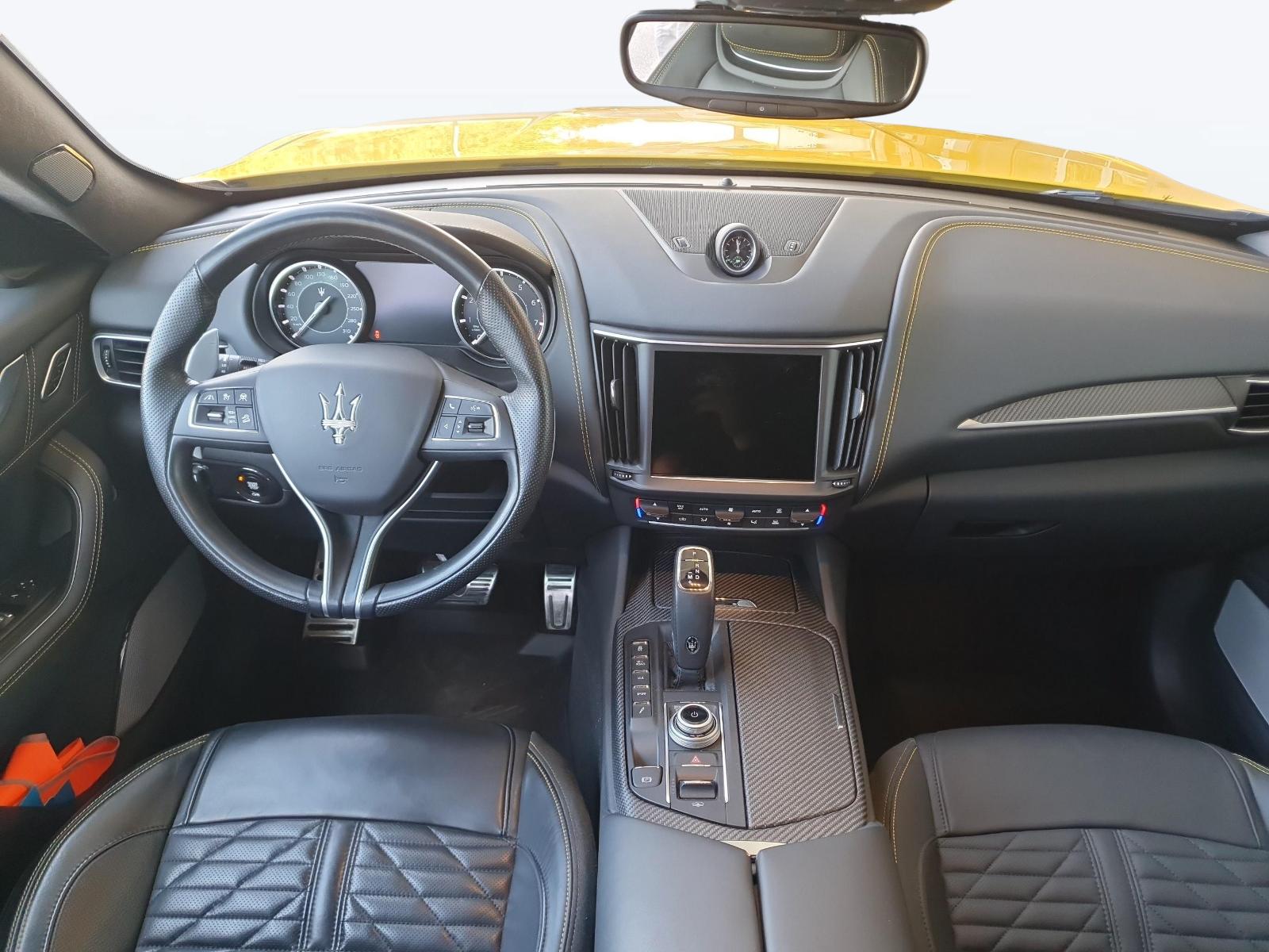 MASERATI Levante 3.0 V6 Modena-image-9