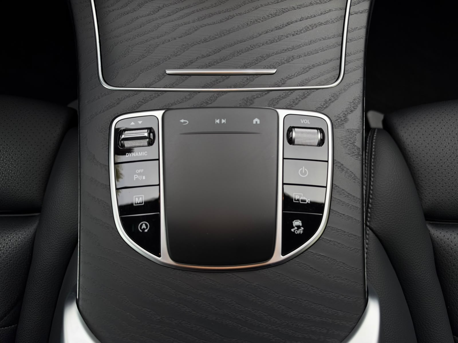 MERCEDES-BENZ GLC Coupé 300 d AMG Line 4Matic 9G-Tronic-image-19