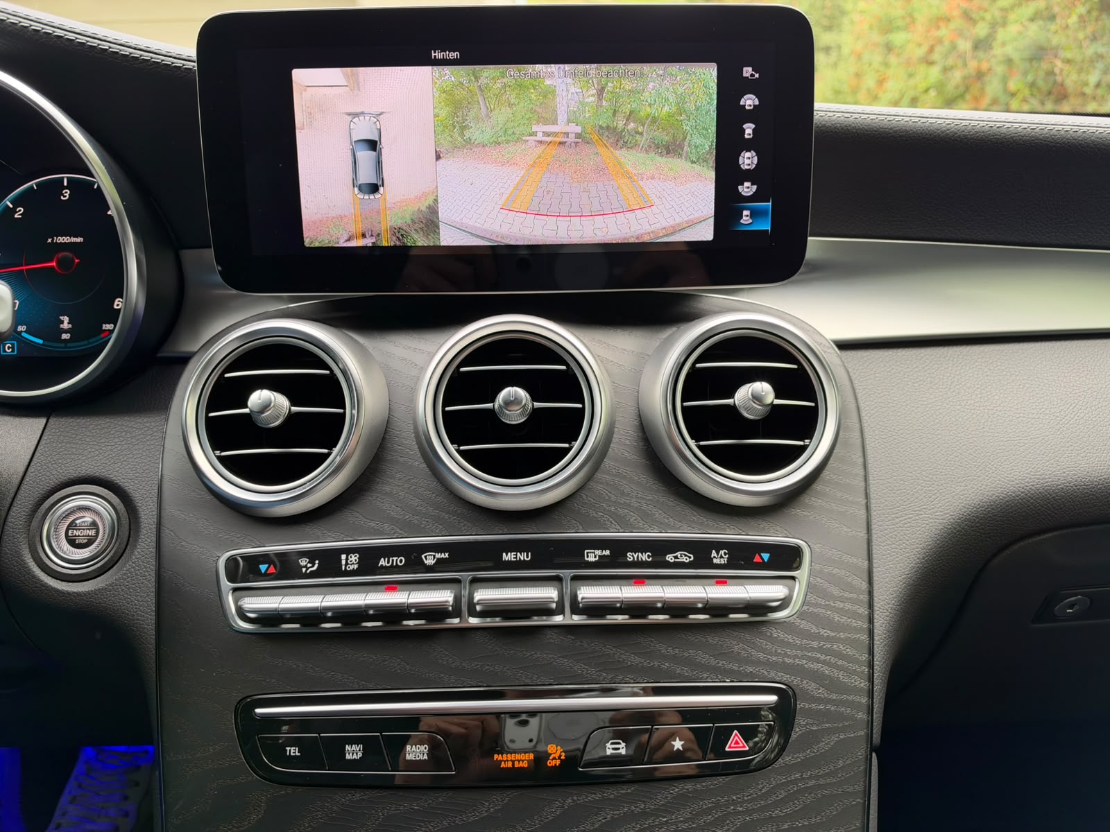 MERCEDES-BENZ GLC Coupé 300 d AMG Line 4Matic 9G-Tronic-image-18