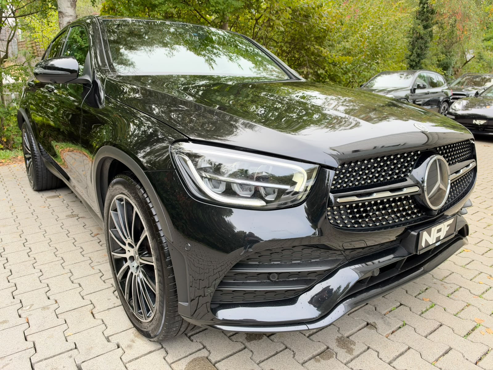 MERCEDES-BENZ GLC Coupé 300 d AMG Line 4Matic 9G-Tronic-image-6