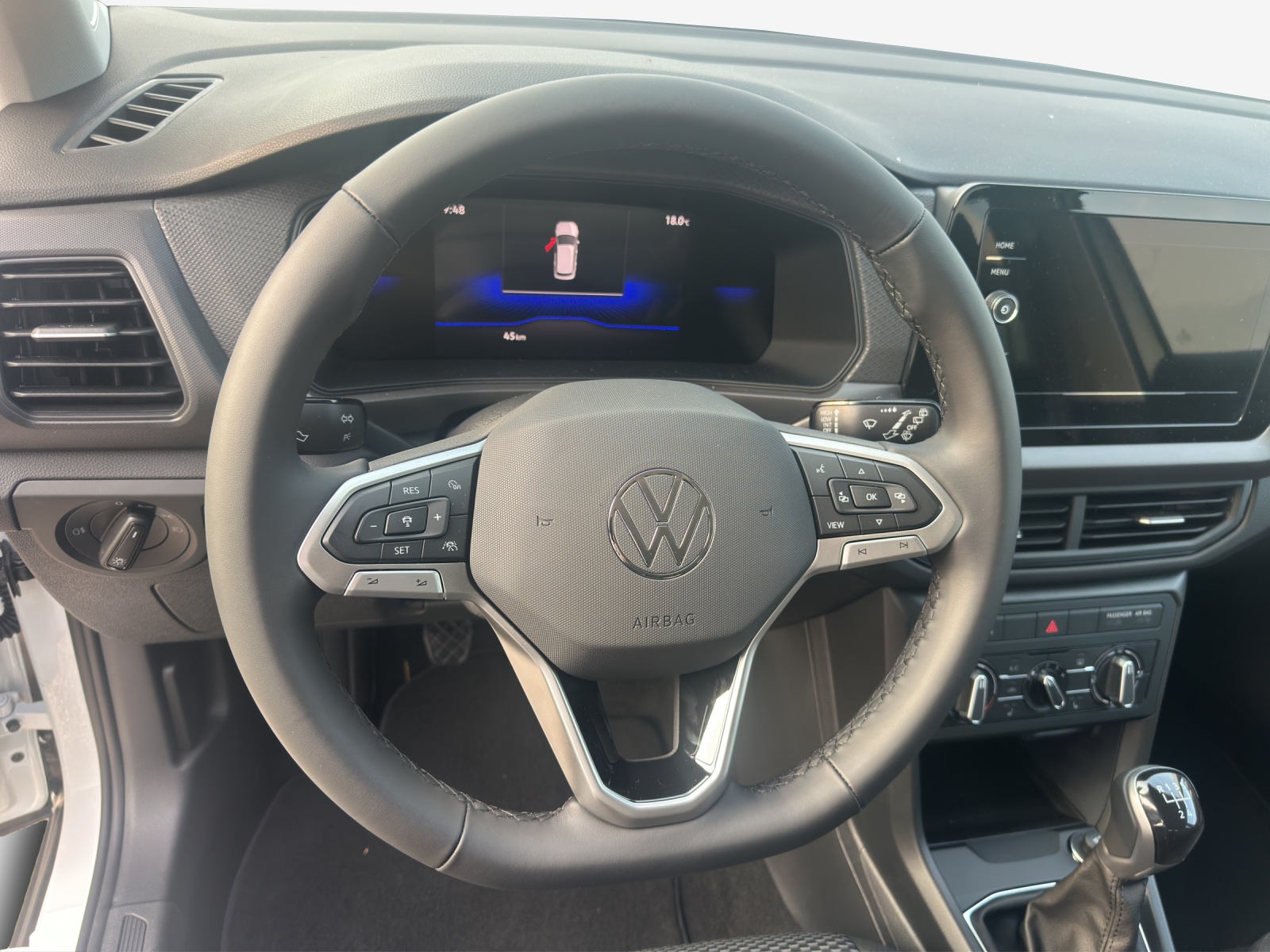 VW T-Cross 1.0 TSI Trend-image-9