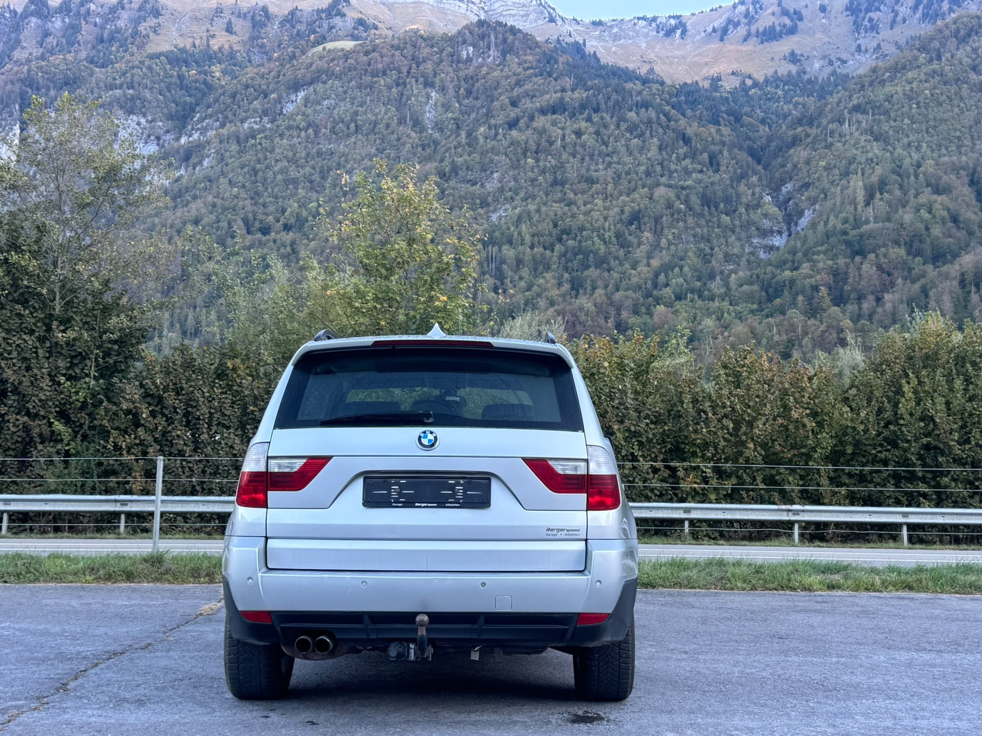 BMW X3 xDrive 30i (3.0si)-image-2