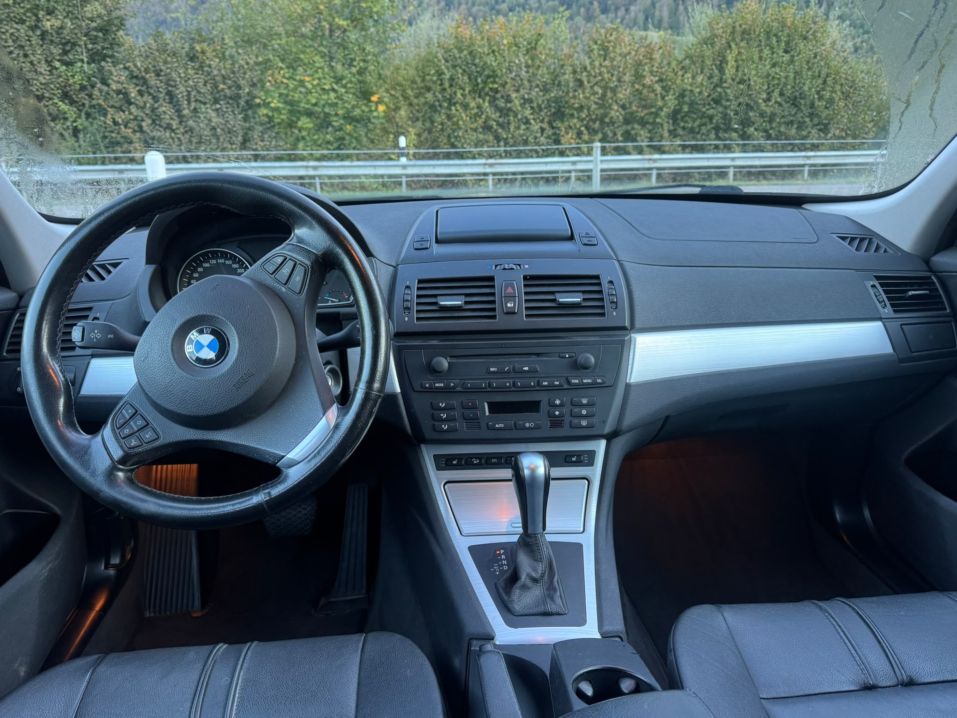 BMW X3 xDrive 30i (3.0si)-image-15