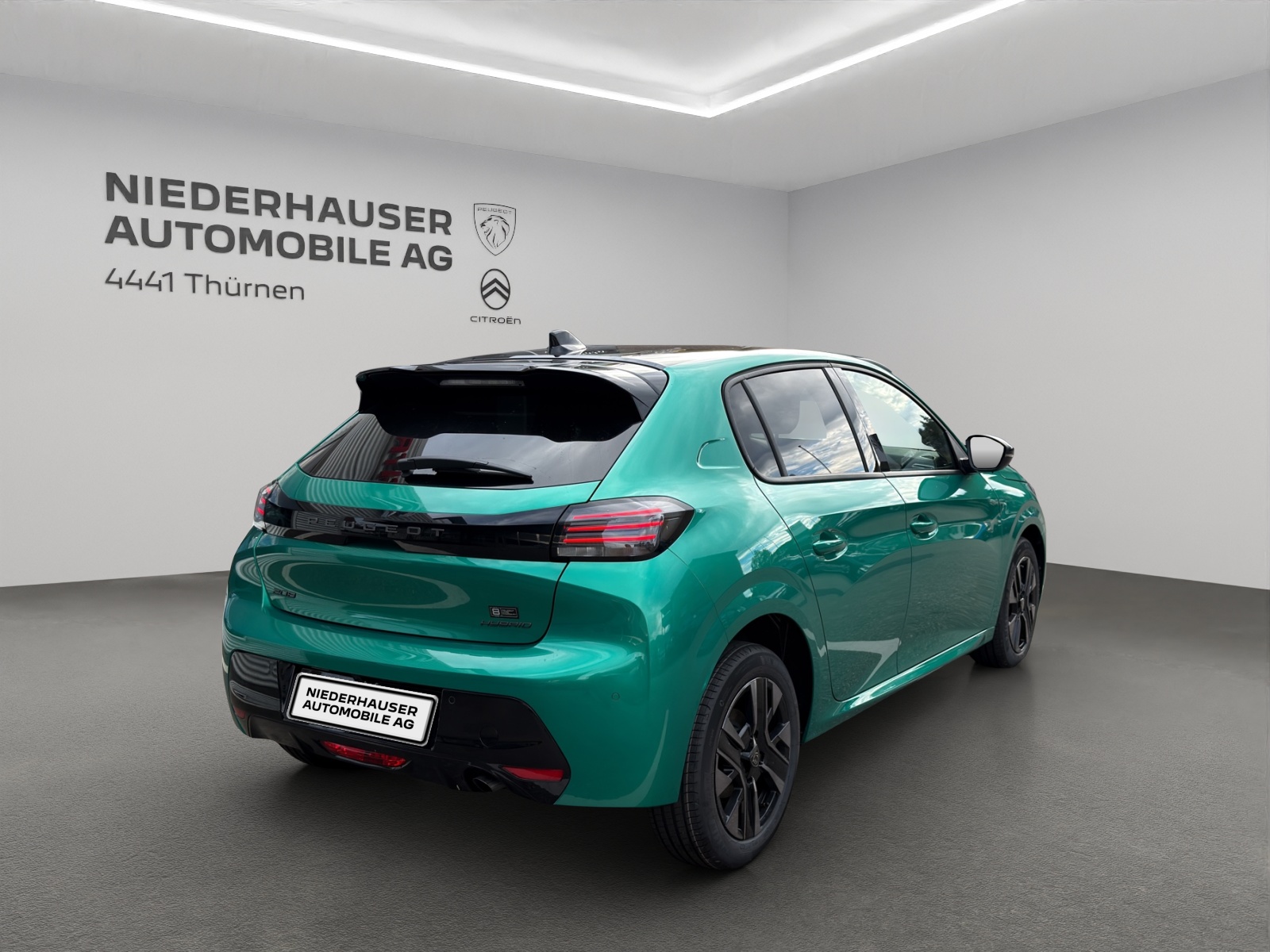 PEUGEOT 208 1.2 Hybrid Envy-image-2