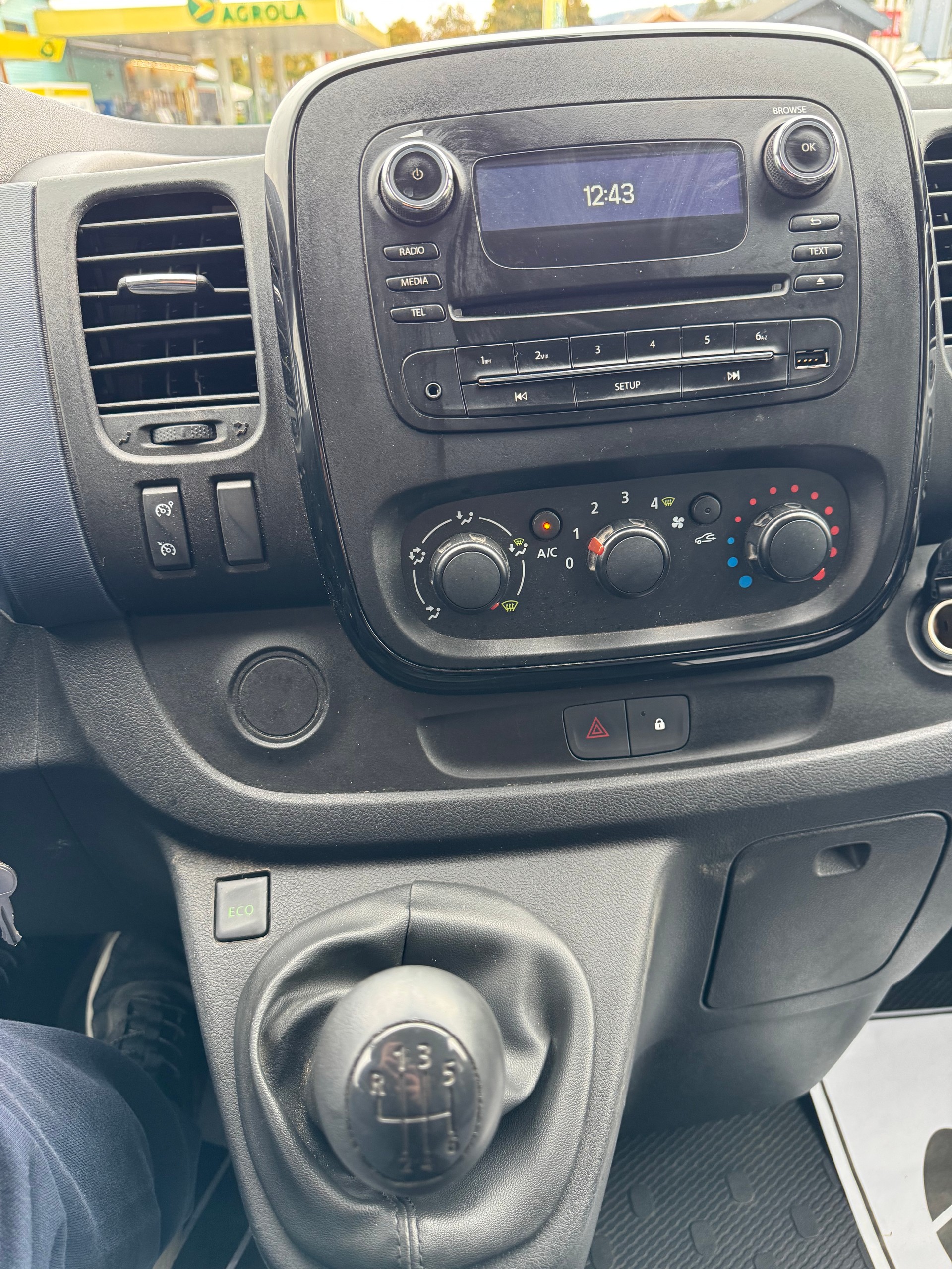 OPEL Vivaro 1.6 CDTI 2.9t L1H1-image-8