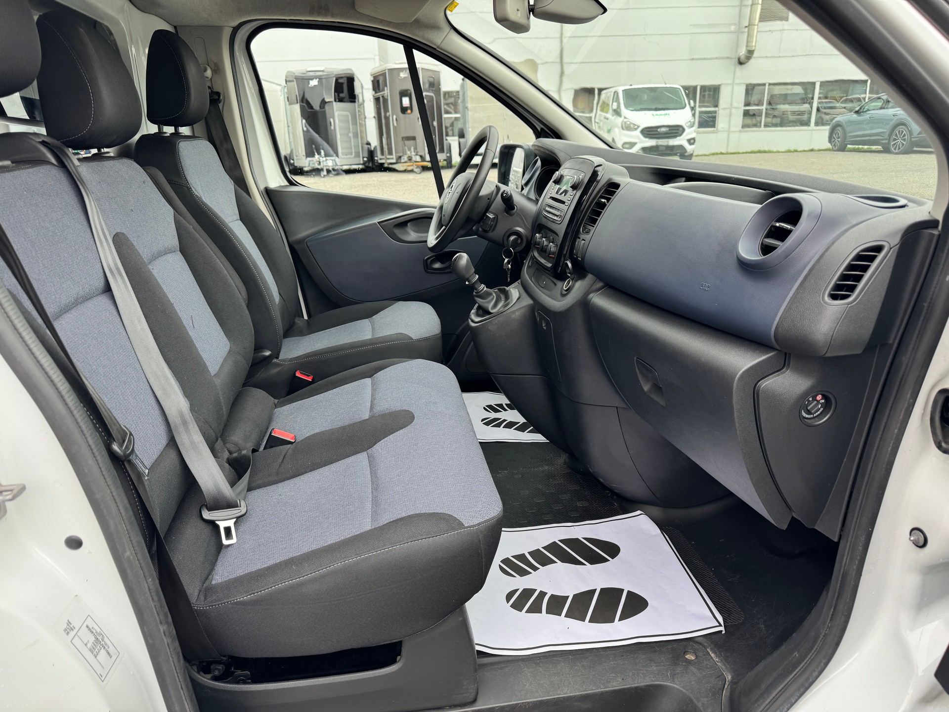 OPEL Vivaro 1.6 CDTI 2.9t L1H1-image-5