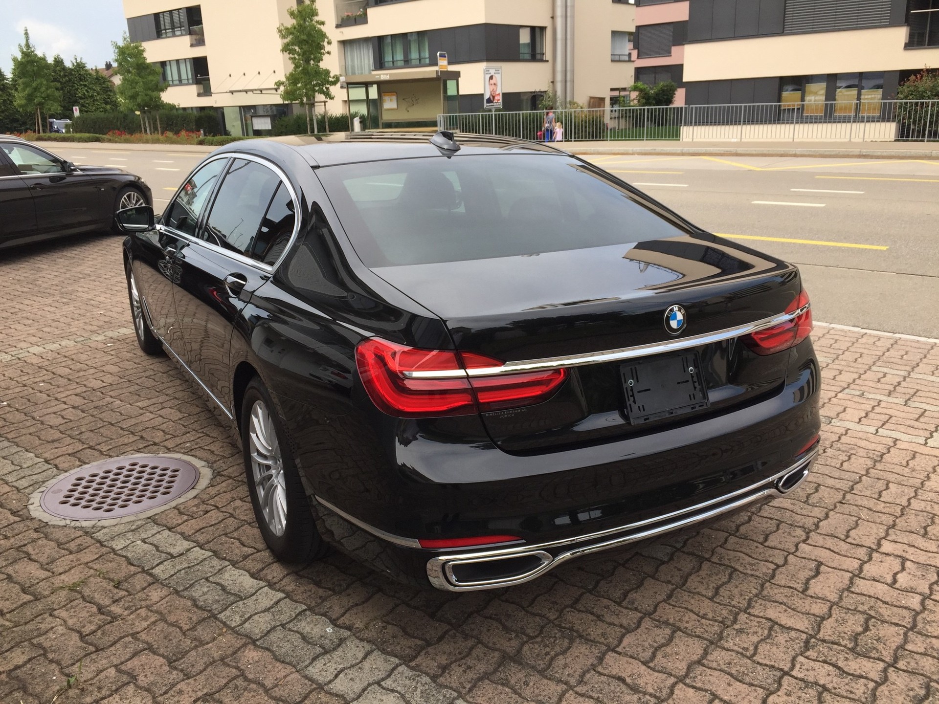 BMW 730Ld xDrive Steptronic-image-3