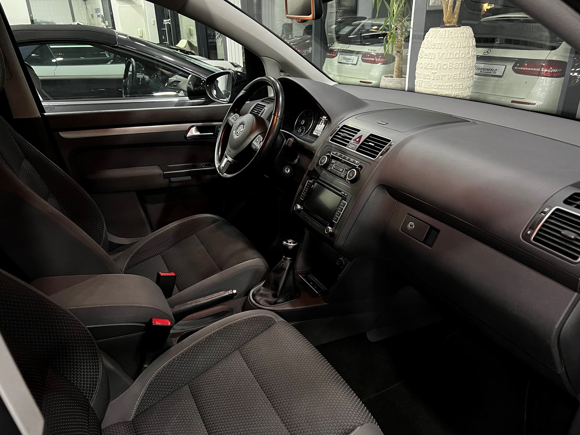 VW Touran 2.0 TDI Comfortline-image-5