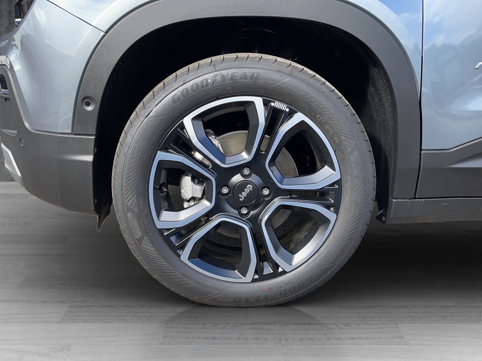 JEEP Avenger Summit-image-15