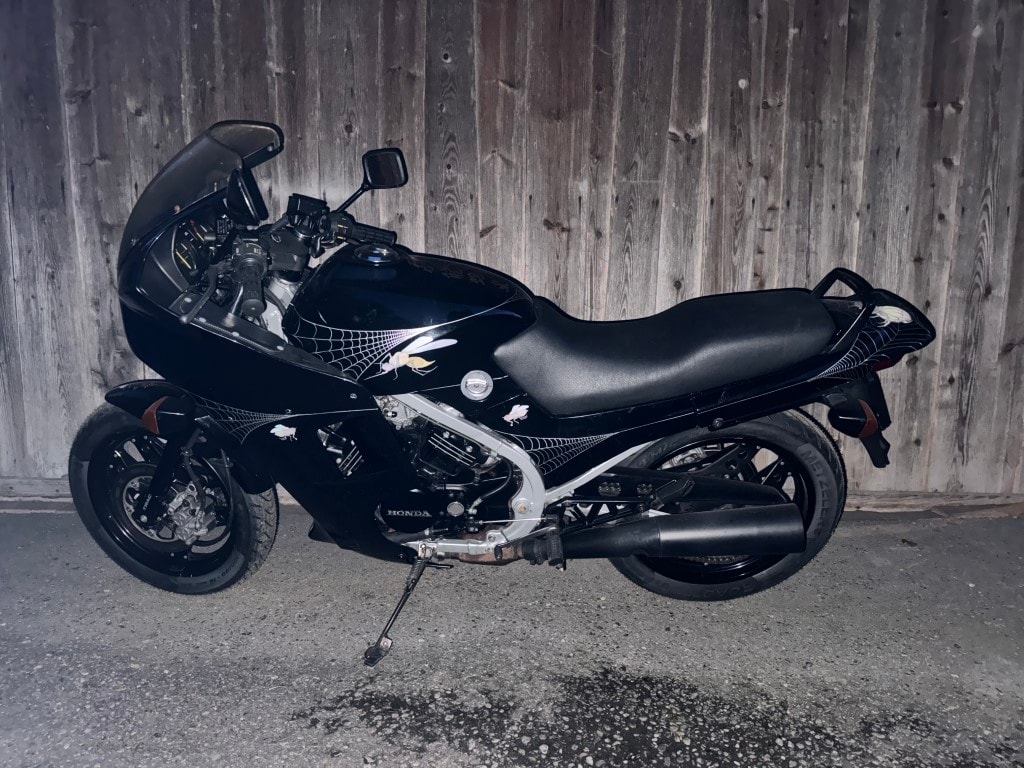 HONDA VF 500 F