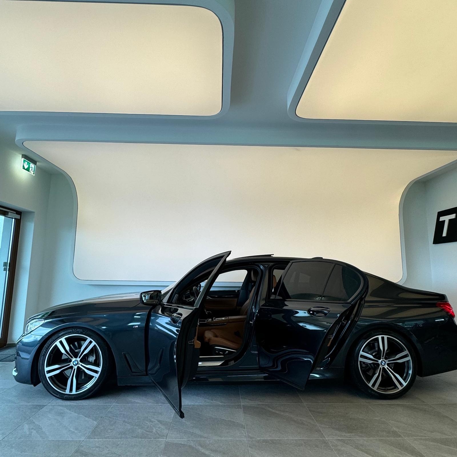 BMW 750d xDrive Steptronic-image-2