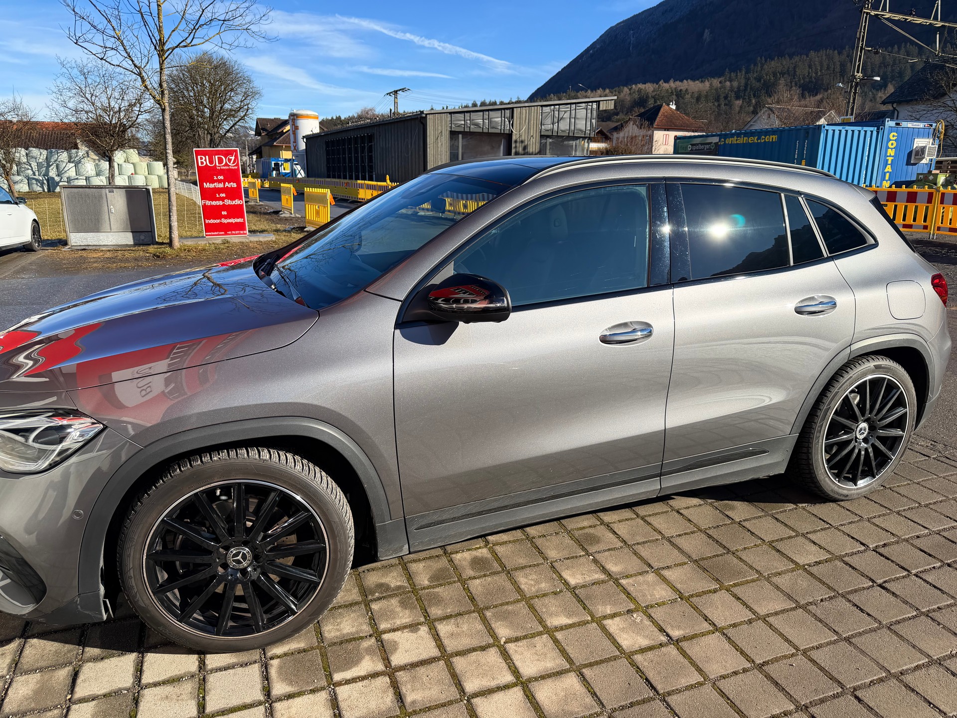 MERCEDES-BENZ GLA 250 4Matic AMG Line 8G-DCT-image-0