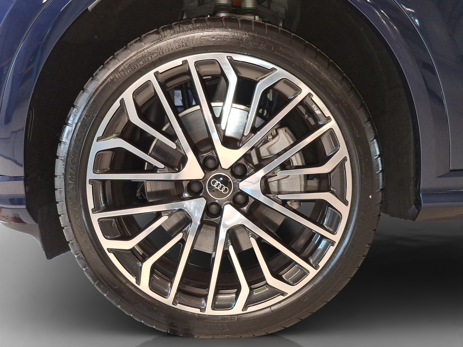 AUDI Q5 TDI quattro 150 kW S-tronic-image-13
