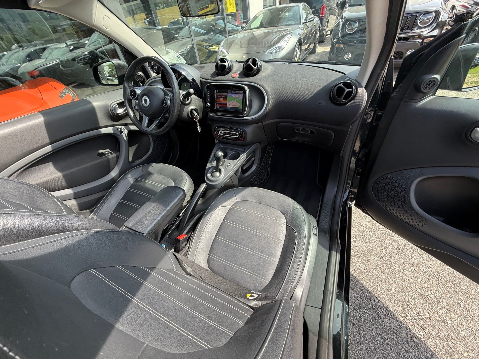 SMART fortwo prime twinmatic-image-11