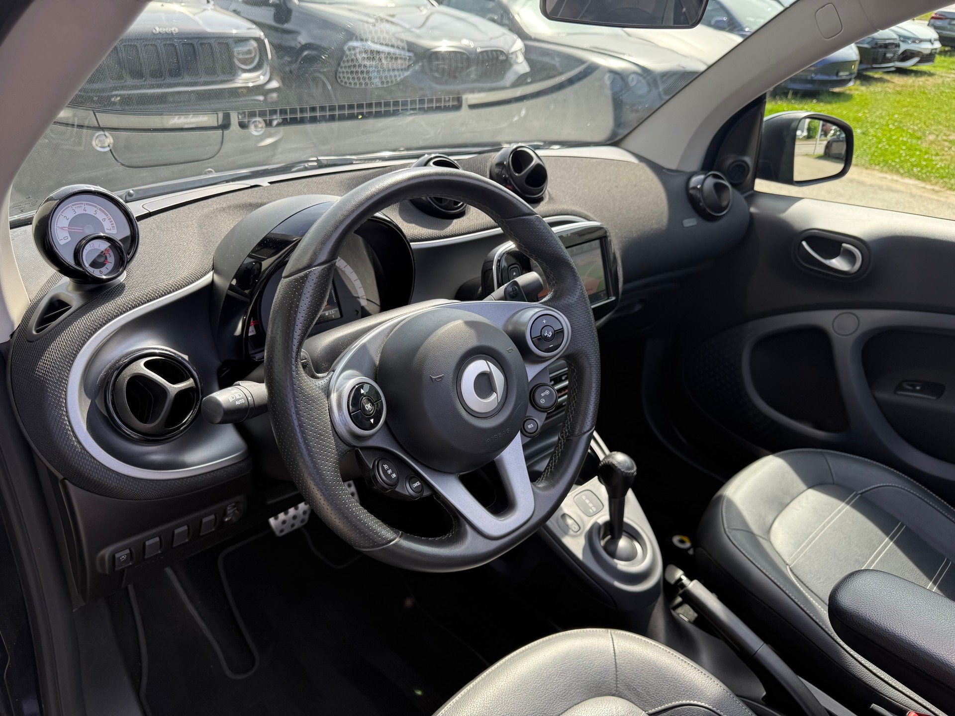 SMART fortwo prime twinmatic-image-14