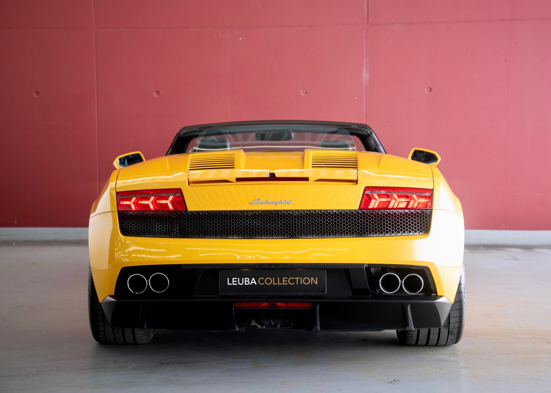 LAMBORGHINI Gallardo LP560-4 Spyder (Leasing 1.99%, Swiss car, Full Lamborghini history) - RESERVED !-showroom-element-3