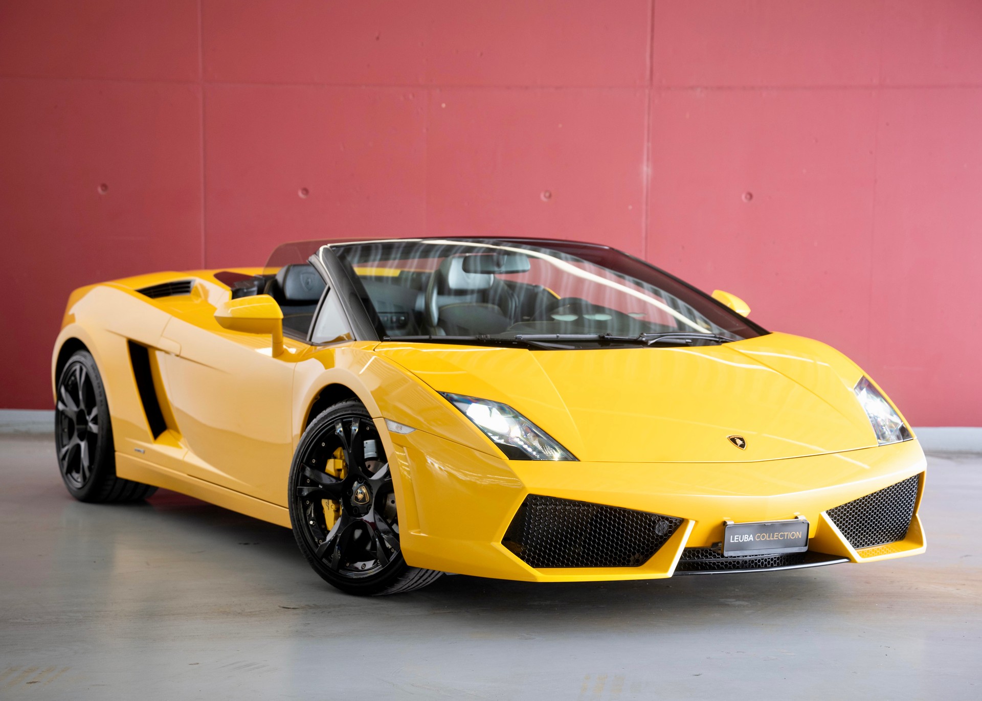 LAMBORGHINI Gallardo LP560-4 Spyder (Leasing 1.99%, Swiss car, Full Lamborghini history) - RESERVED !