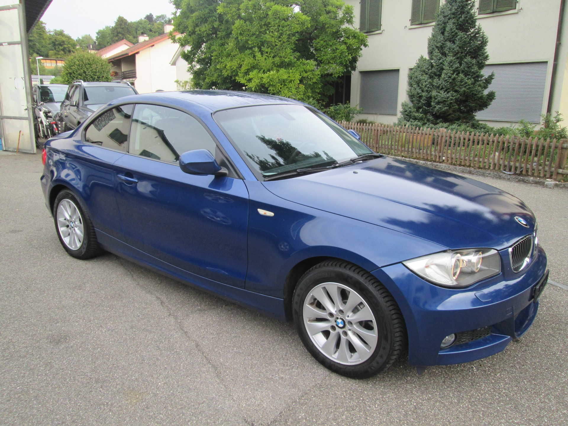 BMW 118d Coupé-image-5