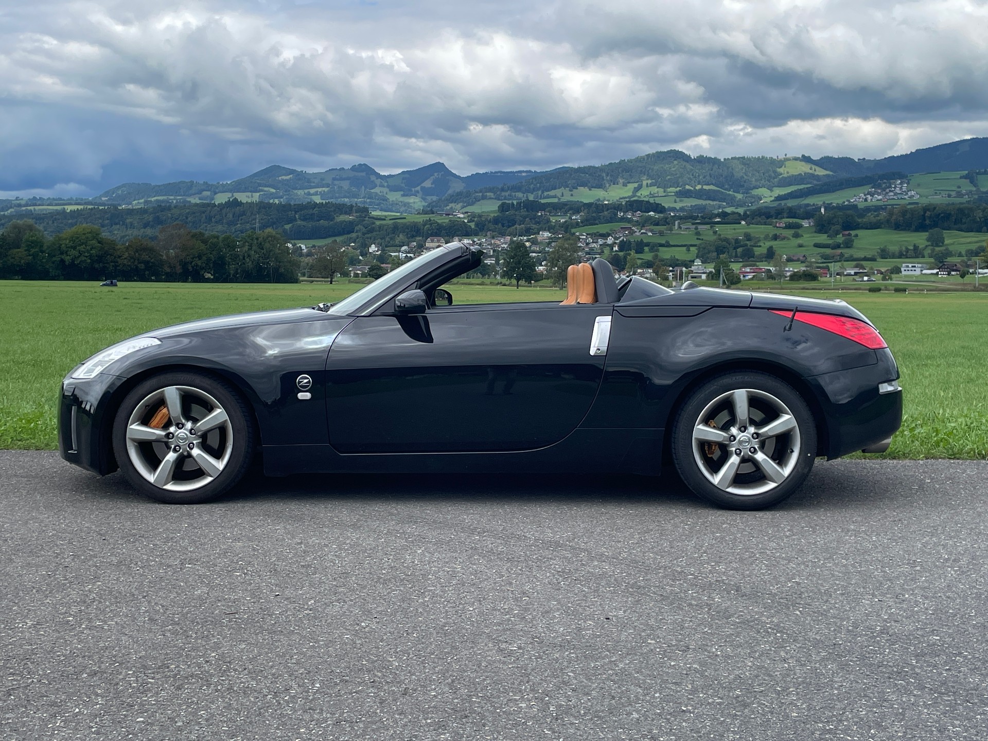 NISSAN 350 Z Roadster Pack