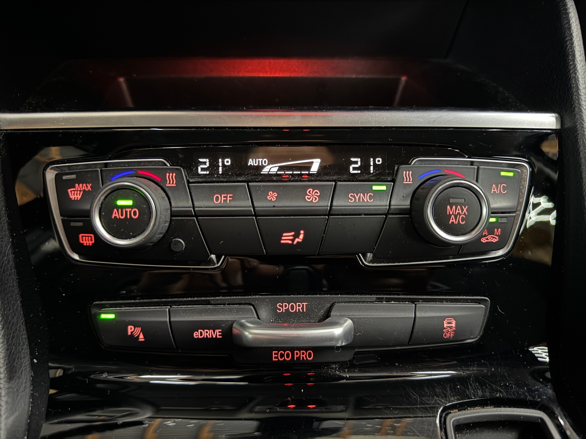 BMW 225xe iPerformance Active Tourer Steptronic-image-20