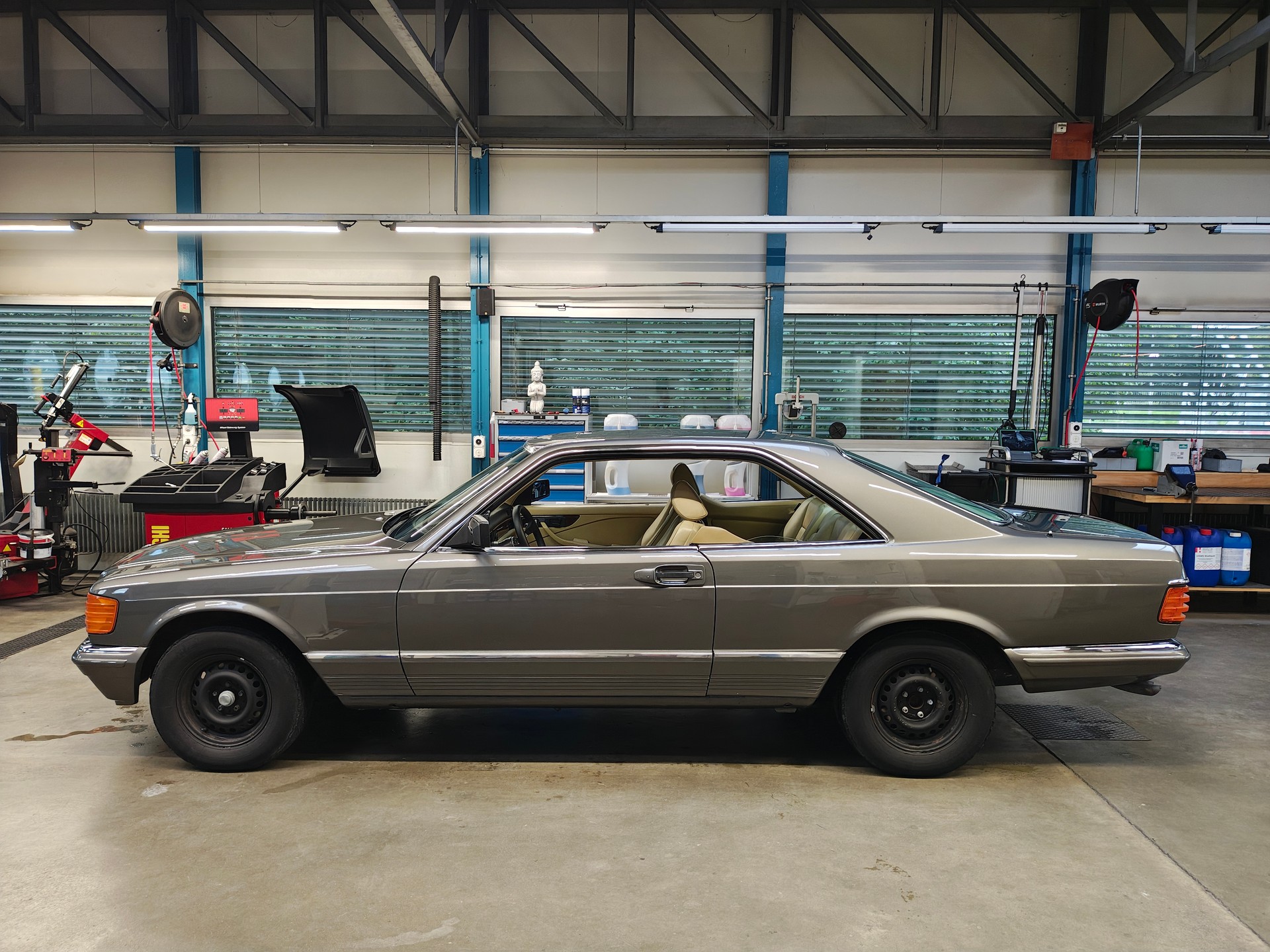 MERCEDES-BENZ 380 SEC Automatic-image-3