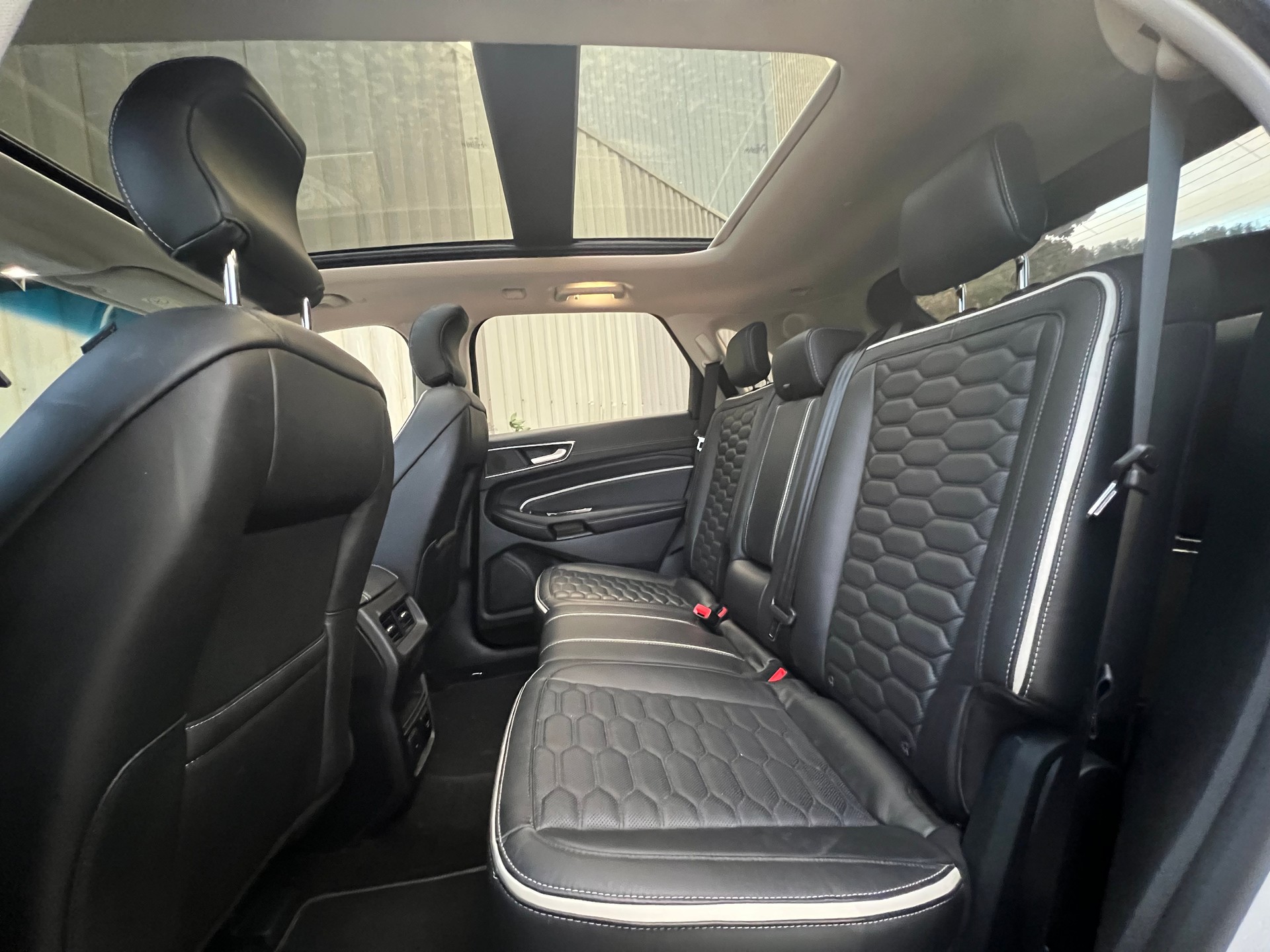 FORD Edge 2.0 TDCi Vignale 4WD PowerShift-image-14
