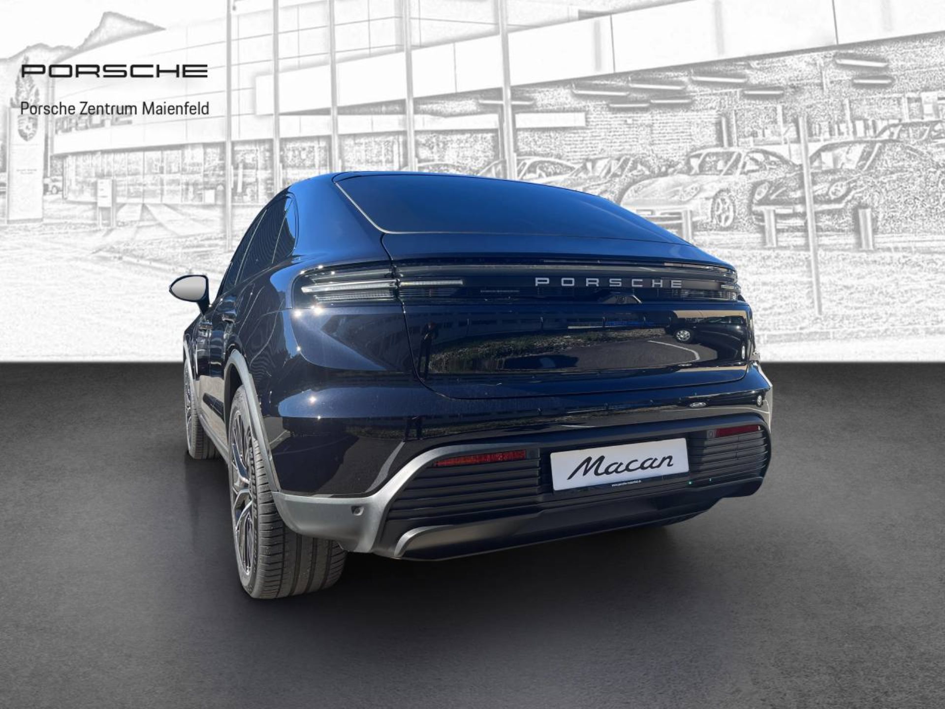 PORSCHE Macan 4S-image-2
