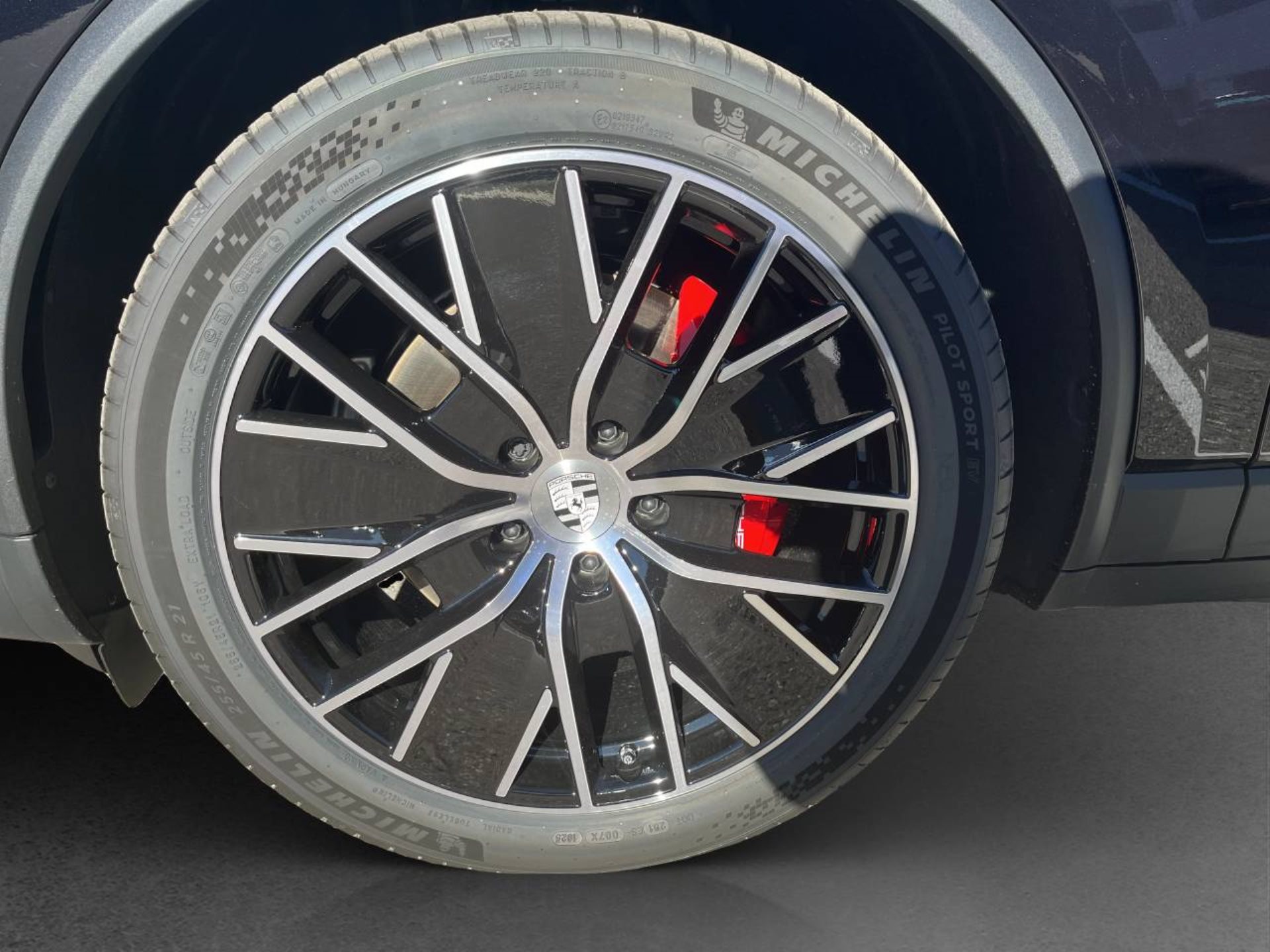 PORSCHE Macan 4S-image-22