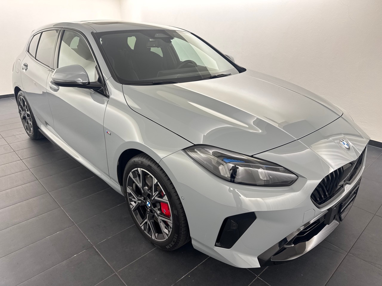 BMW 120 M Sport Pro Steptronic-image-3
