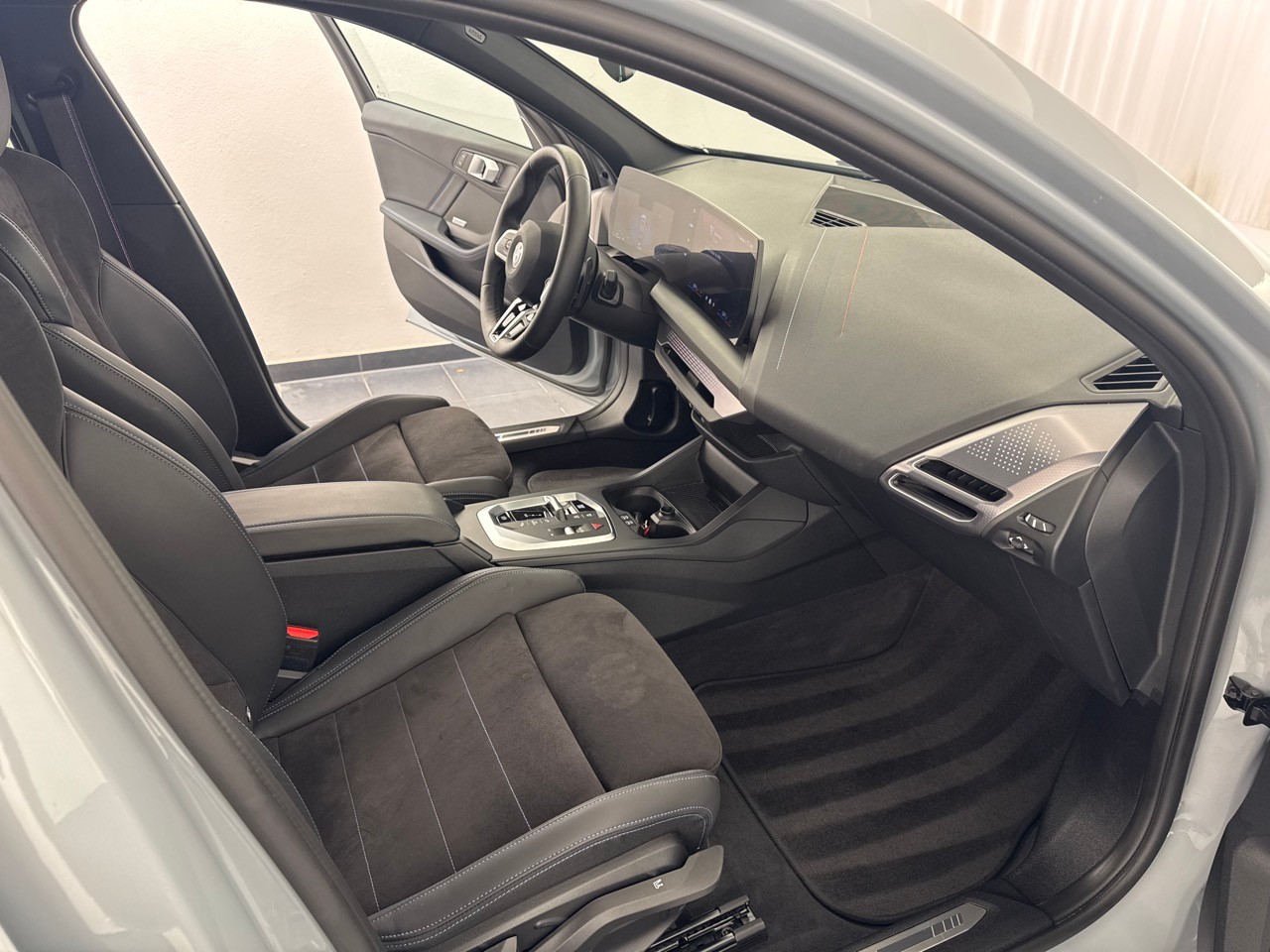 BMW 120 M Sport Pro Steptronic-image-8