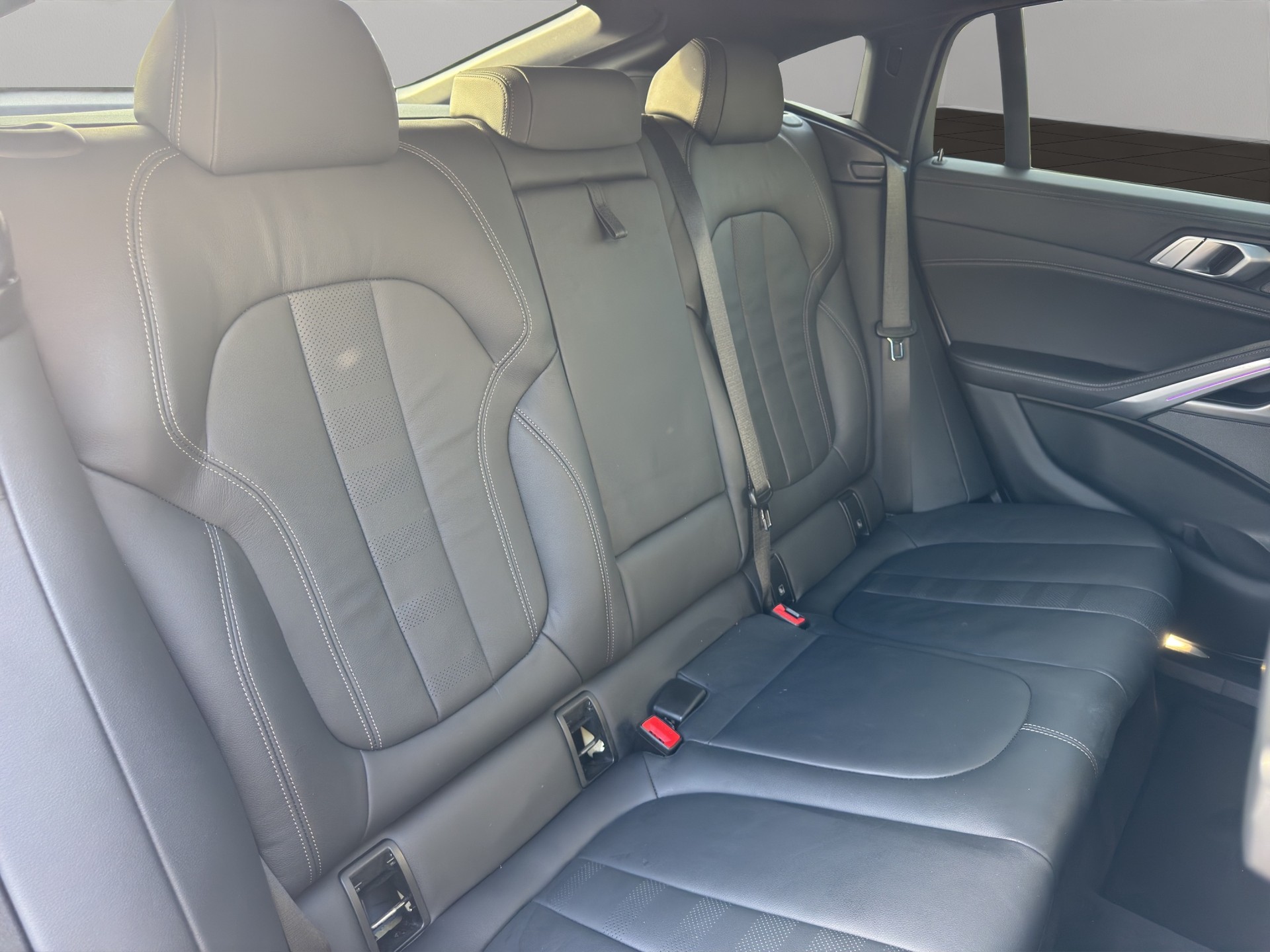 BMW X6 xDrive 48V 40d Steptronic M Sport-image-15