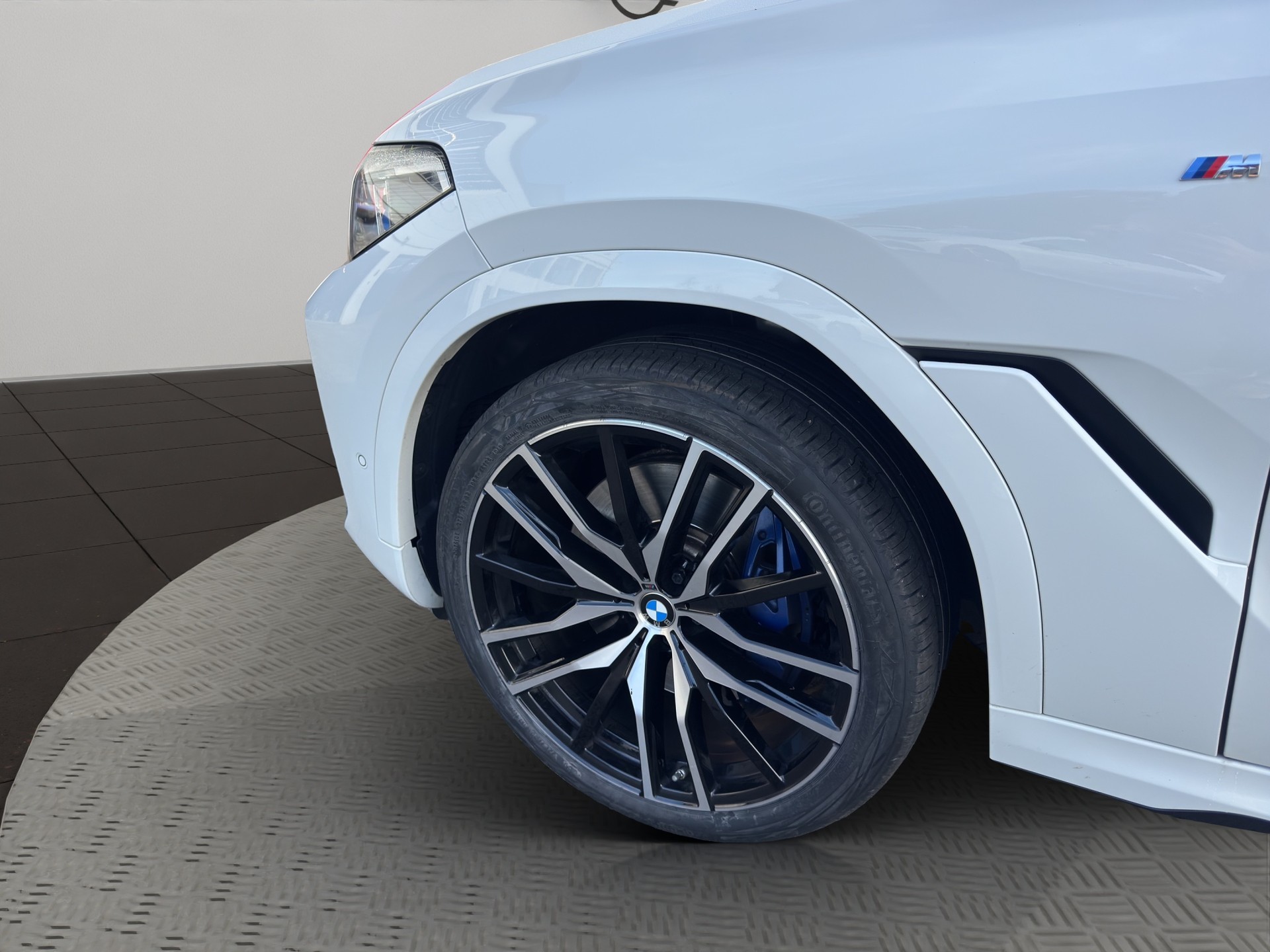 BMW X6 xDrive 48V 40d Steptronic M Sport-image-8