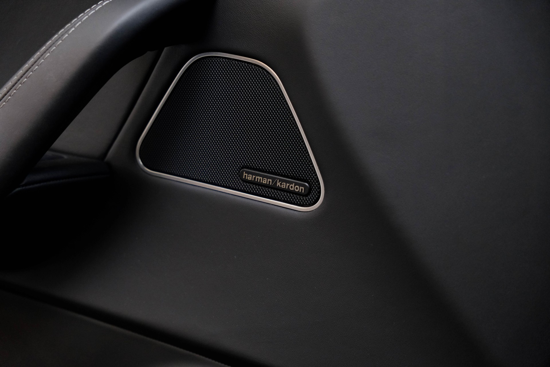 MASERATI Levante S 3.0 V6 Automatica-image-26