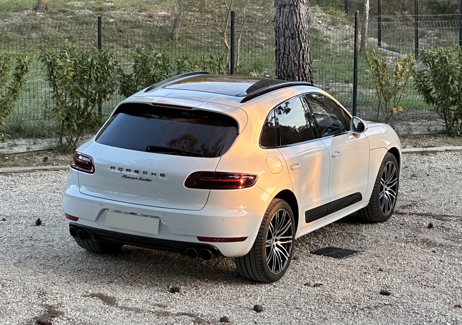 PORSCHE Macan Turbo Performance PDK-image-0