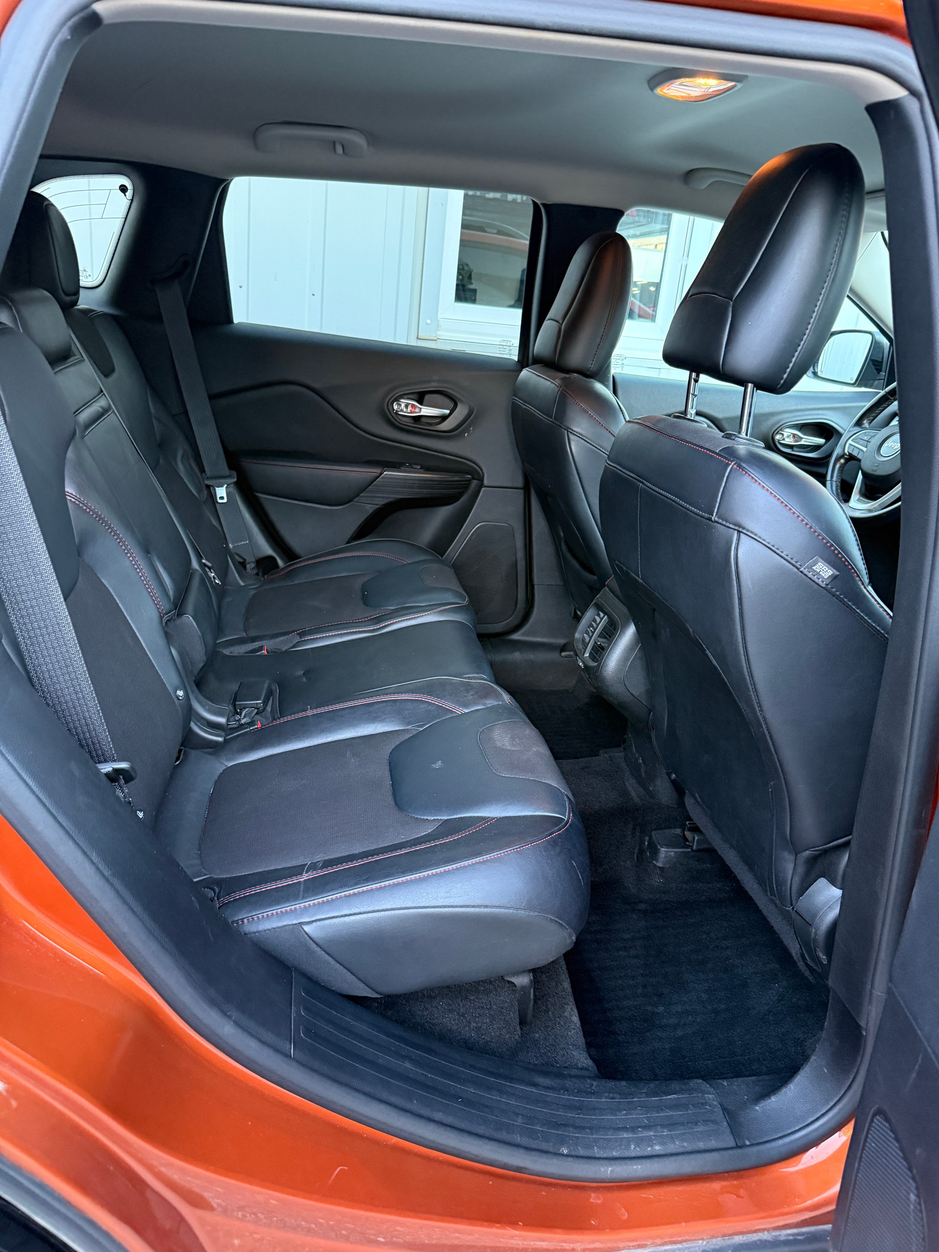 JEEP Cherokee 3.2 Trailhawk AWD 9ATX-image-17