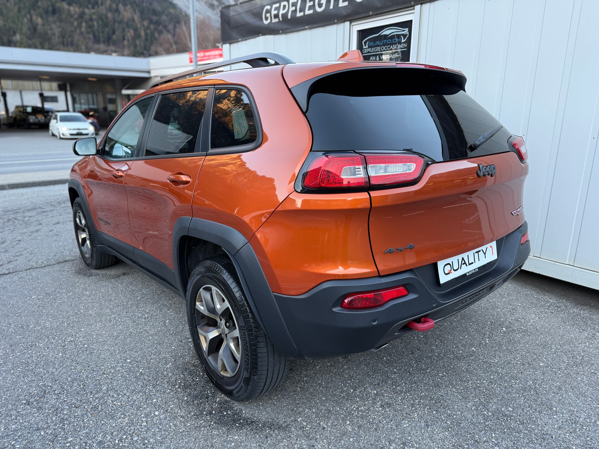 JEEP Cherokee 3.2 Trailhawk AWD 9ATX-image-8
