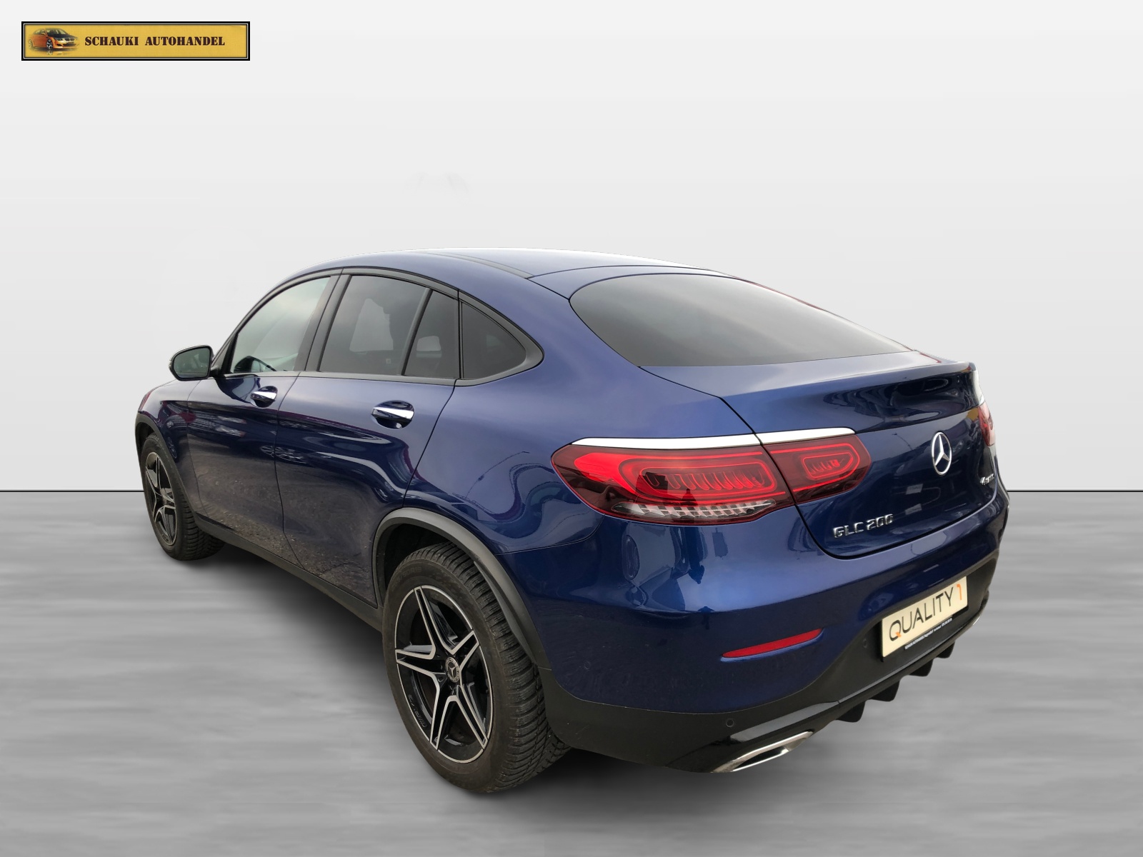 MERCEDES-BENZ GLC Coupé 200 AMG Line 4Matic 9G-Tronic-image-5