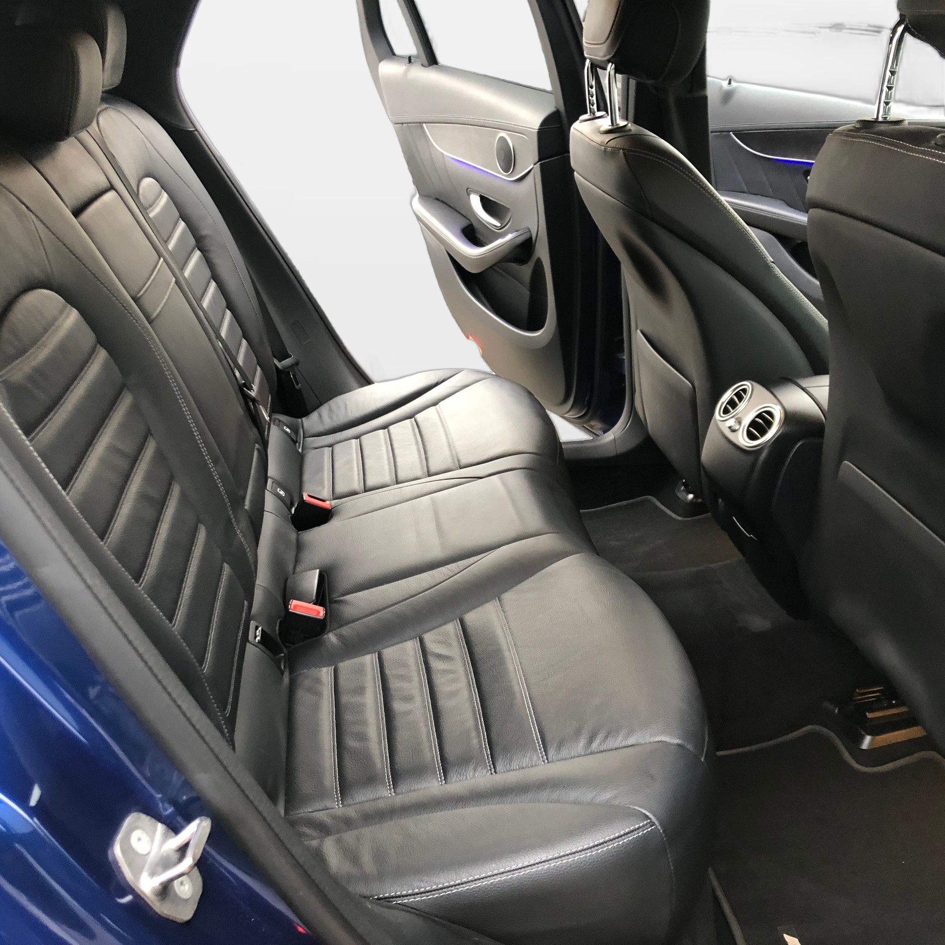 MERCEDES-BENZ GLC Coupé 200 AMG Line 4Matic 9G-Tronic-image-14