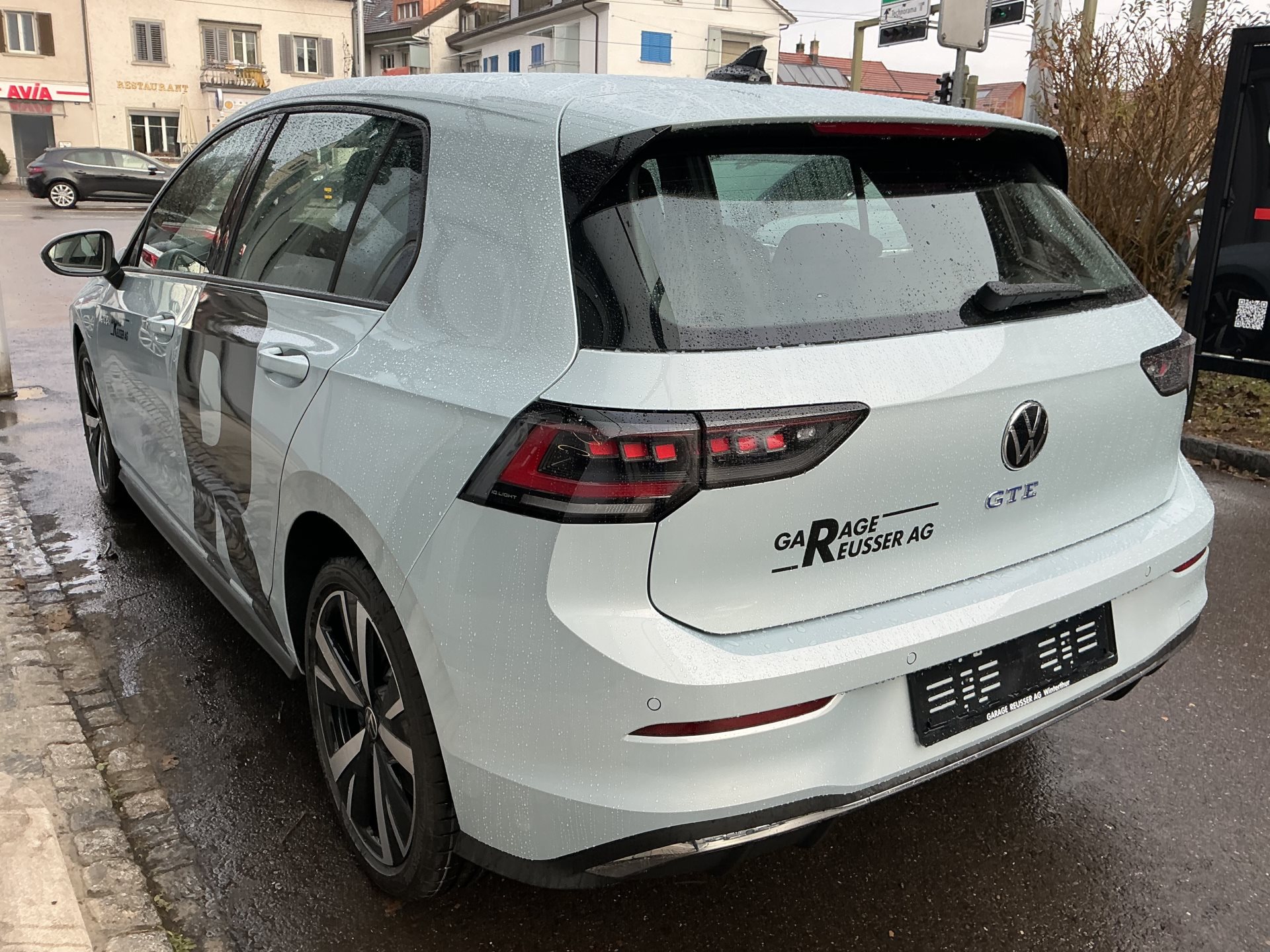 VW Golf GTE 1.5 TSI eHYBRID 272PS GTE *** CRYSTAL ICE BLUE & 140KM ELEKTRISCHE REICHWEITE ***-image-5