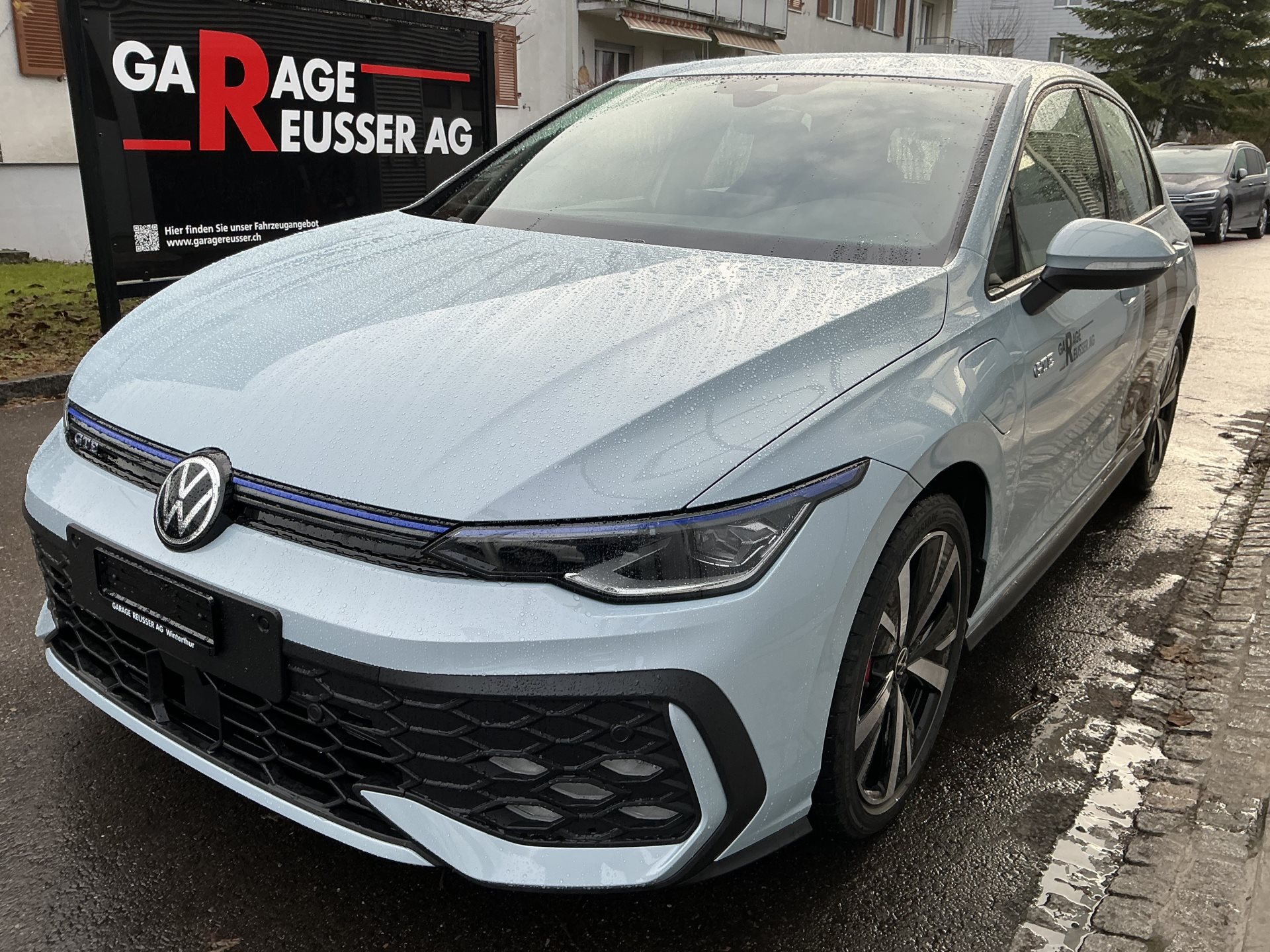 VW Golf GTE 1.5 TSI eHYBRID 272PS GTE *** CRYSTAL ICE BLUE & 140KM ELEKTRISCHE REICHWEITE ***-image-0