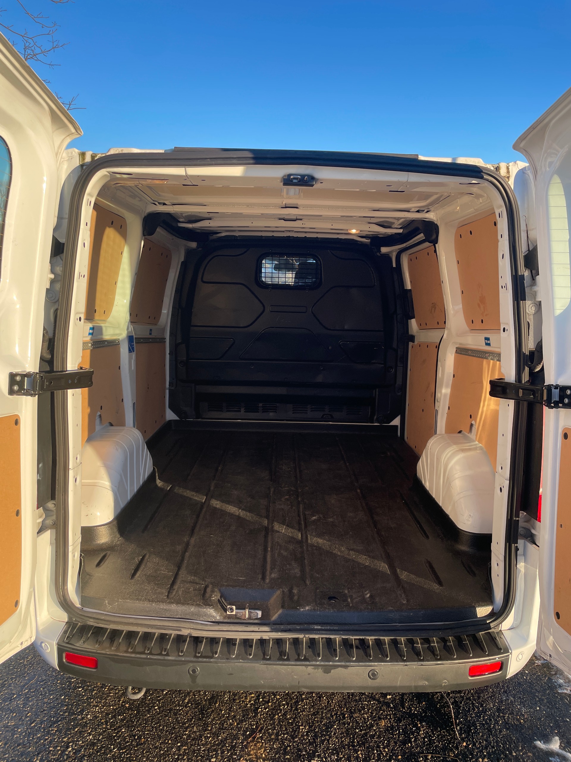 FORD Transit Custom Van 300 L1H1 Trend A-image-9